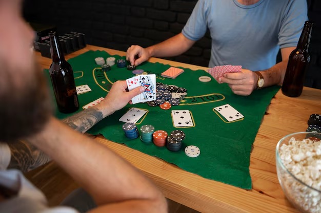 Crazy Time wheel broadcast with presenter and live betting interface on arena899